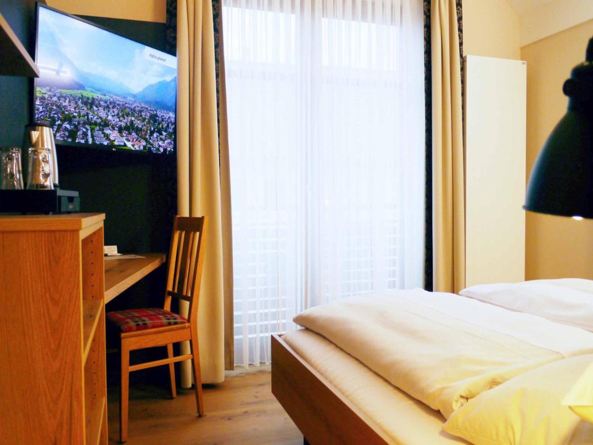 Da'Sporrer Hotel & Wirtshaus Нойнбург-форм-Вальд Екстер'єр фото