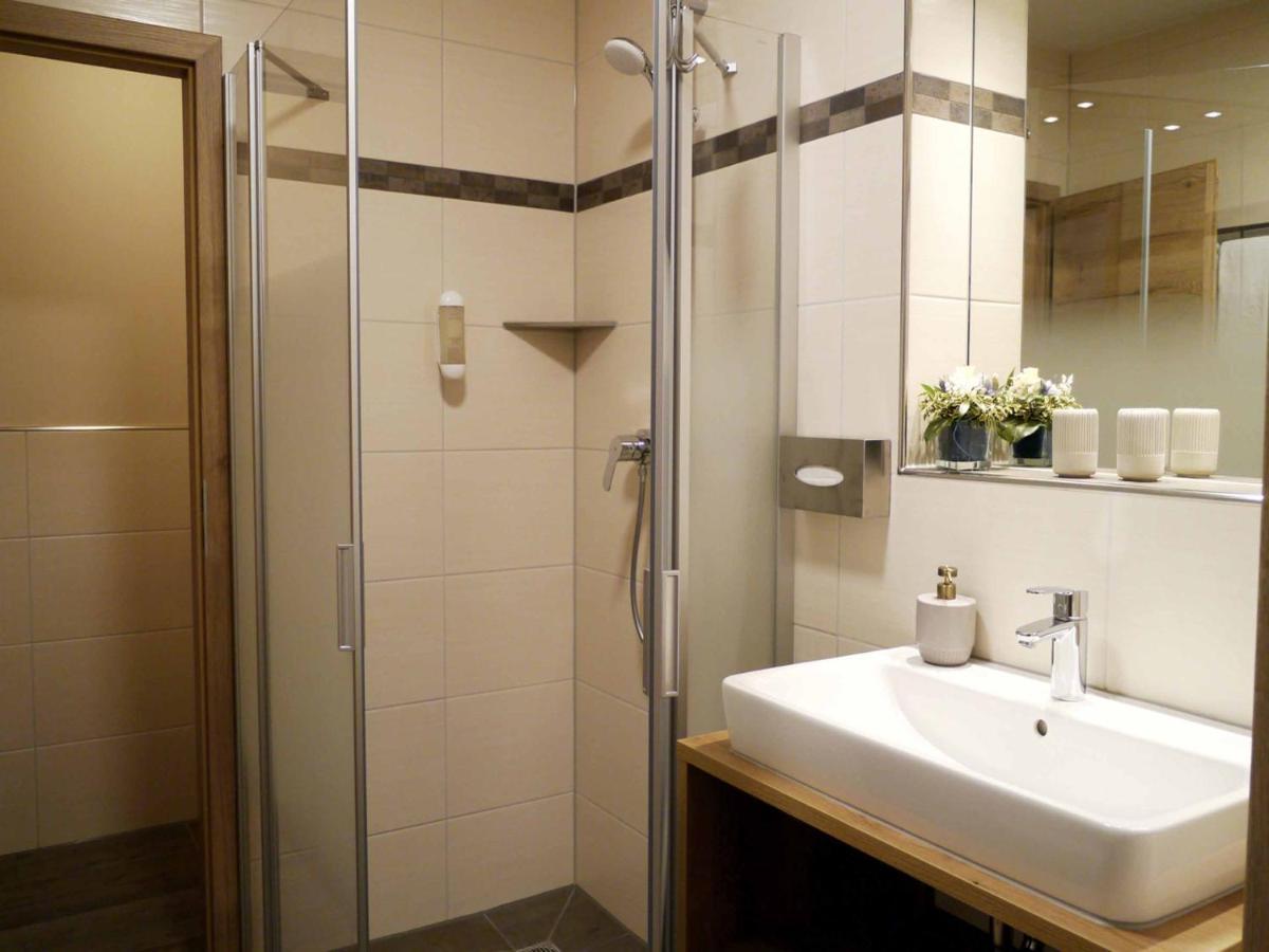 Da'Sporrer Hotel & Wirtshaus Нойнбург-форм-Вальд Екстер'єр фото