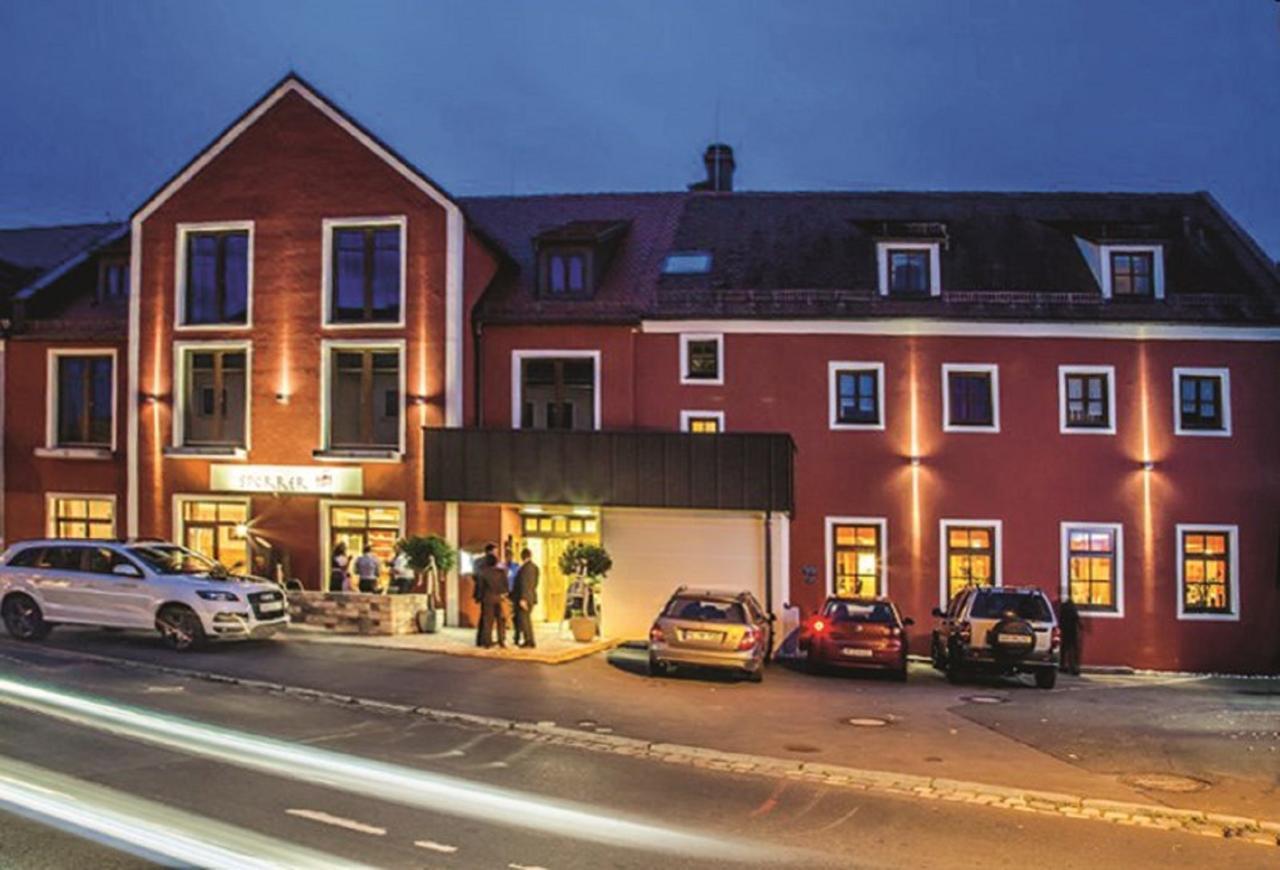 Da'Sporrer Hotel & Wirtshaus Нойнбург-форм-Вальд Екстер'єр фото